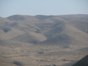 Negev_ Sunrise_With_Moon 2